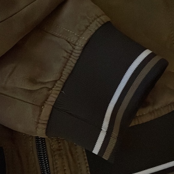 Zara suede bomber jacket - Picture 2 of 6